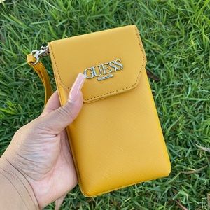 ✨ Guess phone case/card holder